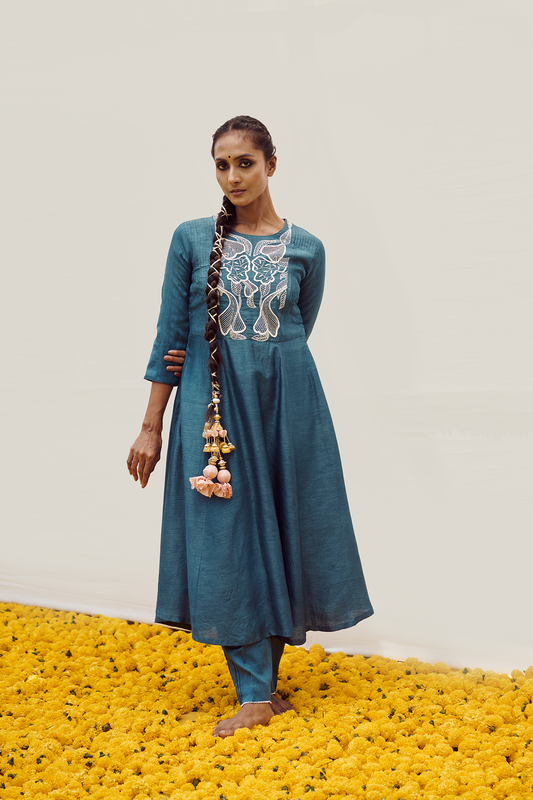 Dusky Blue kurta set with Handwork